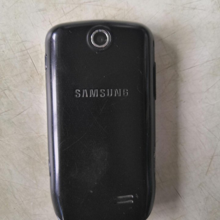 Телефон Samsung S3370