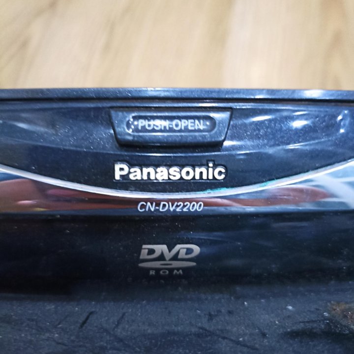 Мультимедиа Panasonic CN-DV220 DVD