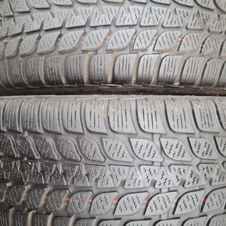 Шины зима липучка бу Bridgestone 195-60R16 4-2-1шт