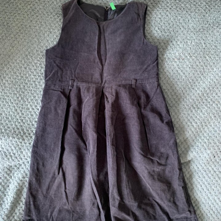 Сарафан школьный Benetton, р.150