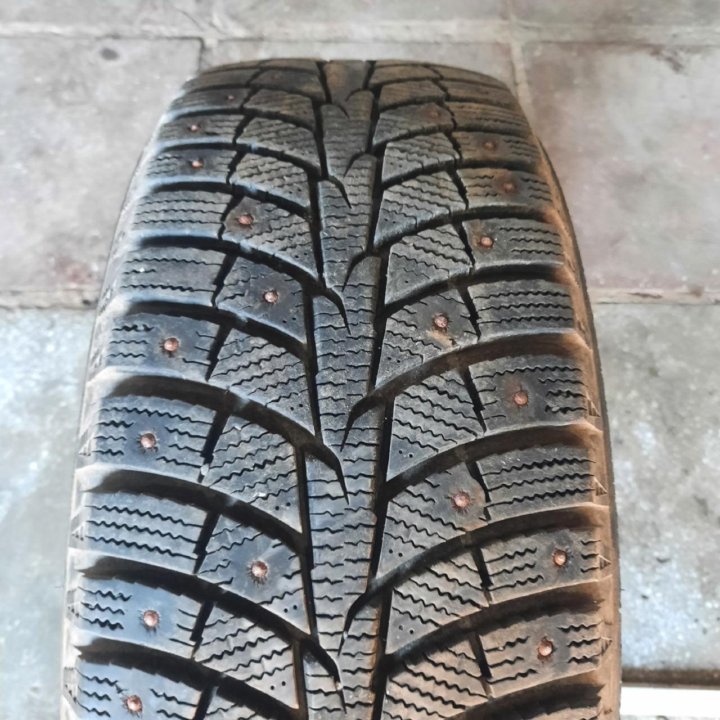 205/55R16 Laufenn I Fit Ice LW 71 (Лот №5129)