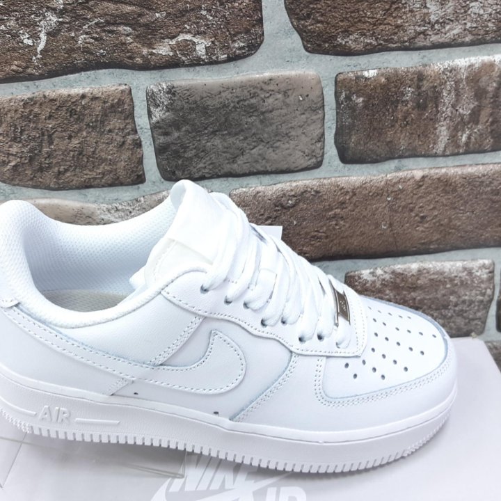 Кроссовки Nike air force 1