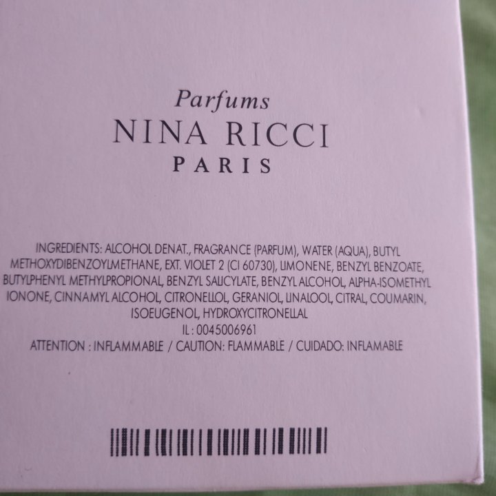 Духи Nina Ricci . Ricci Ricci