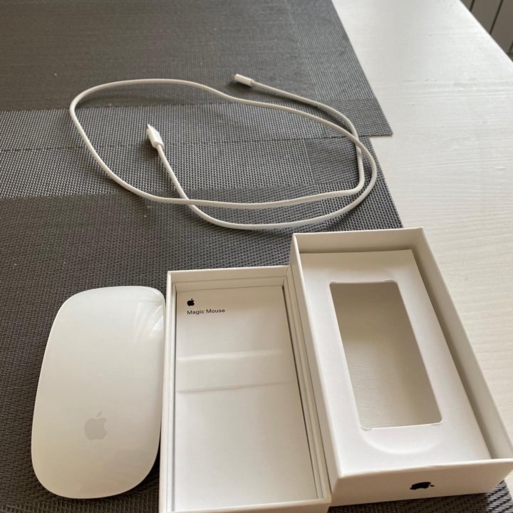 Мышка на MacBook