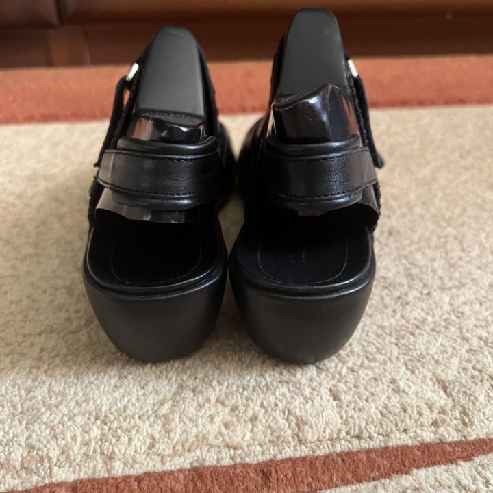 Босоножки Ecco