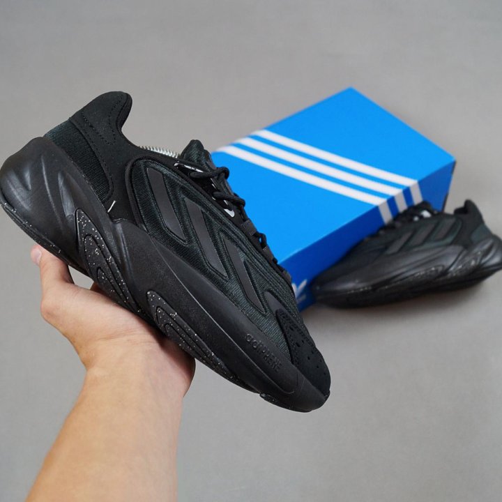 Кроссовки Adidas Ozelia