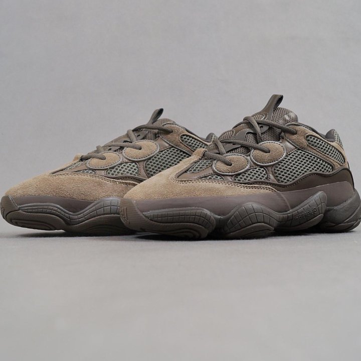 Кроссовки Adidas Yeezy Boost 500