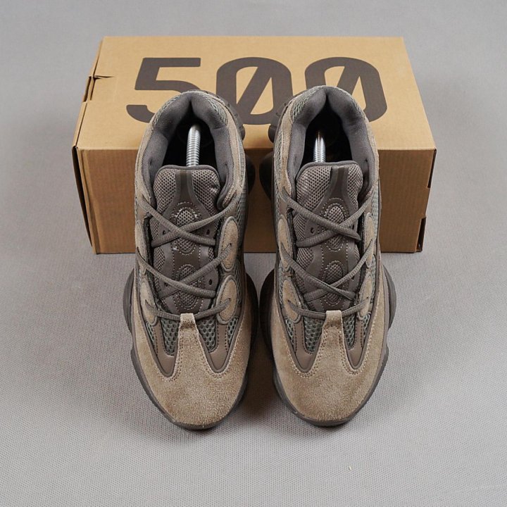 Кроссовки Adidas Yeezy Boost 500