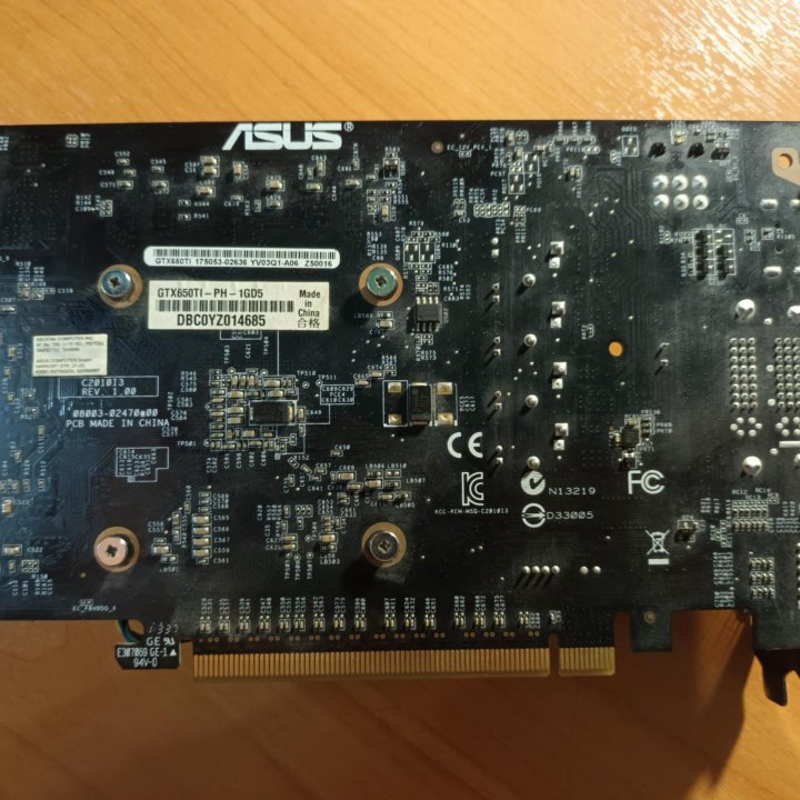 Видеокарта ASUS GeForce GTX 650Ti [GTX650TI-PH-1GD