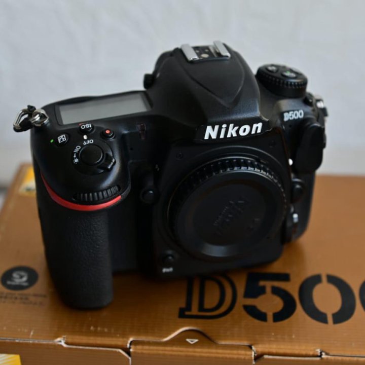 Фотоаппарат Nokon D500