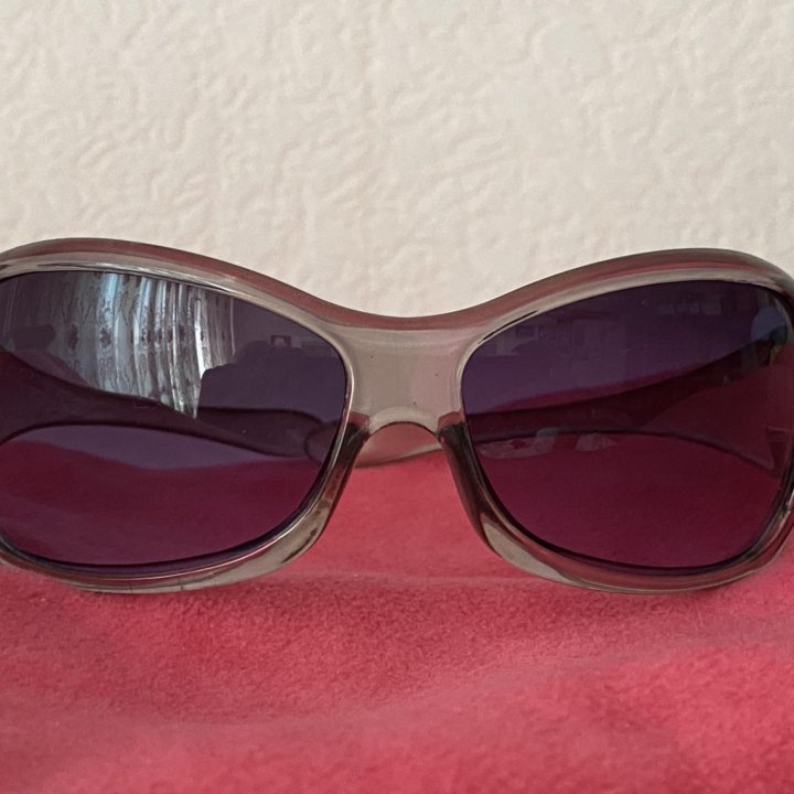 Солнцезащитные очки