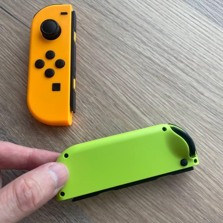 Switch Joy-Con Controllers Orange Green