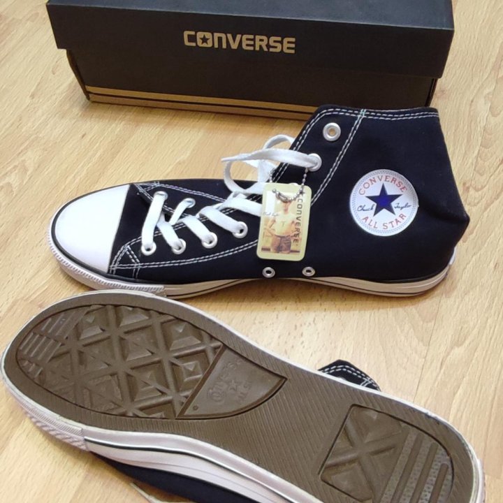 Кеды Convers высокие 44 размер новые