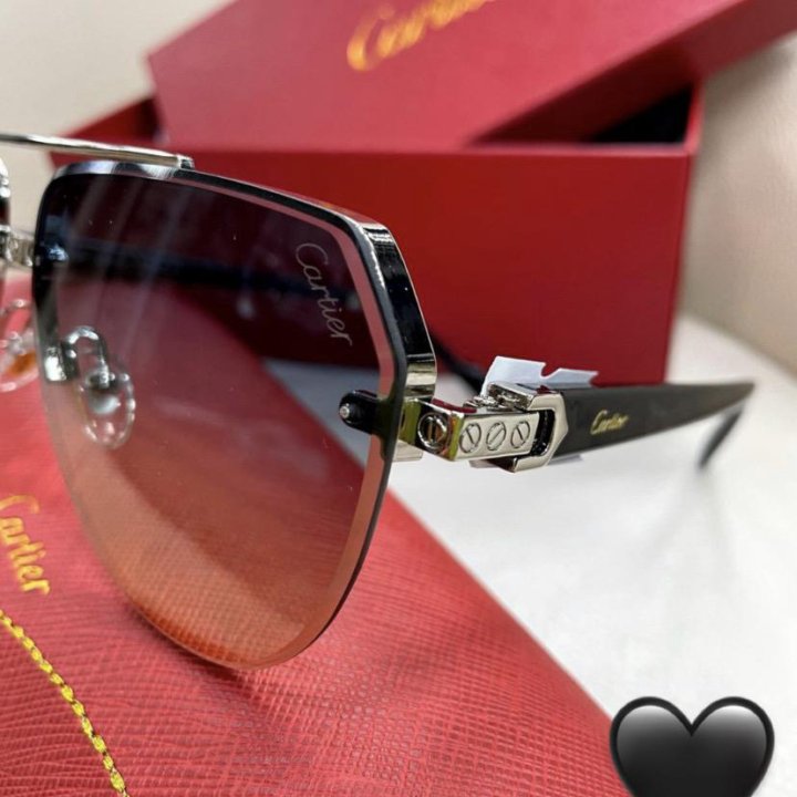 солнцезащитные очки Cartier