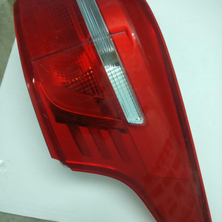 Фонарь LED.Ford Focus.