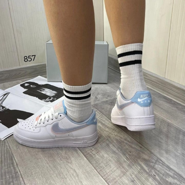 Кроссовки NIKE AIR FORCE