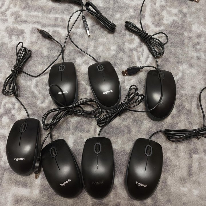 Мышь Logitech B100