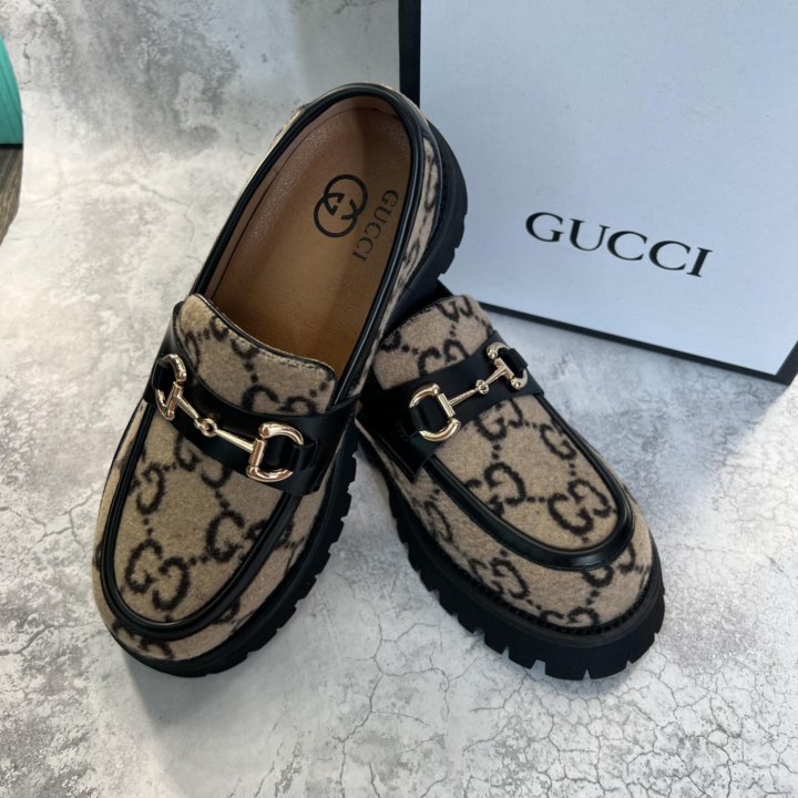 Лоферы Gucci