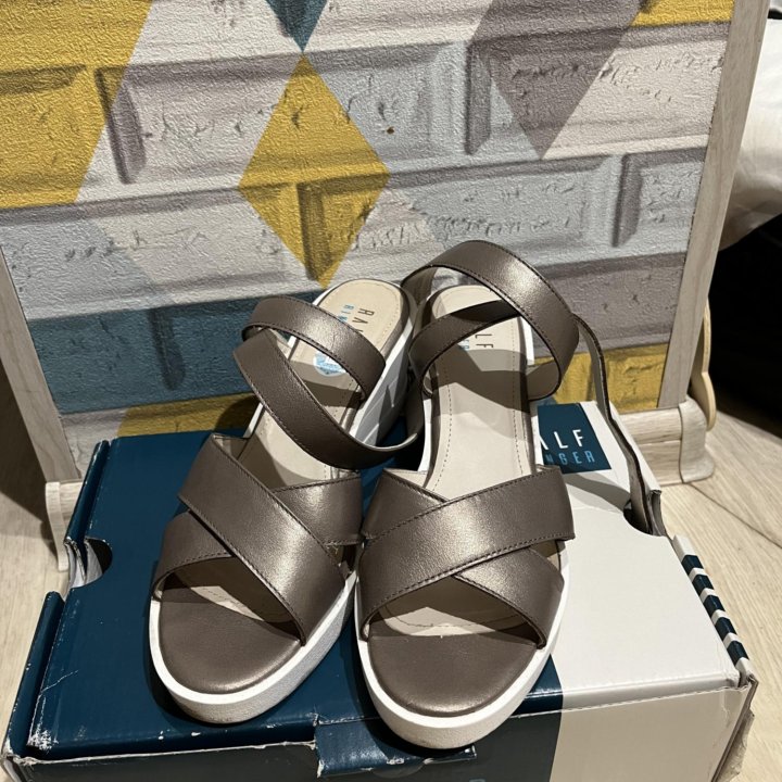 Босоножки Ralf ringer