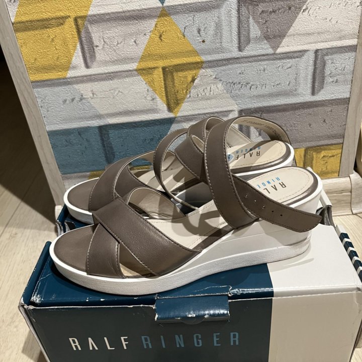Босоножки Ralf ringer