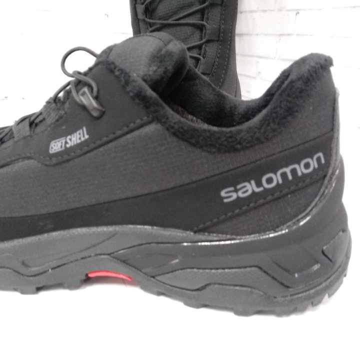 Зимние кроссовки Salomon