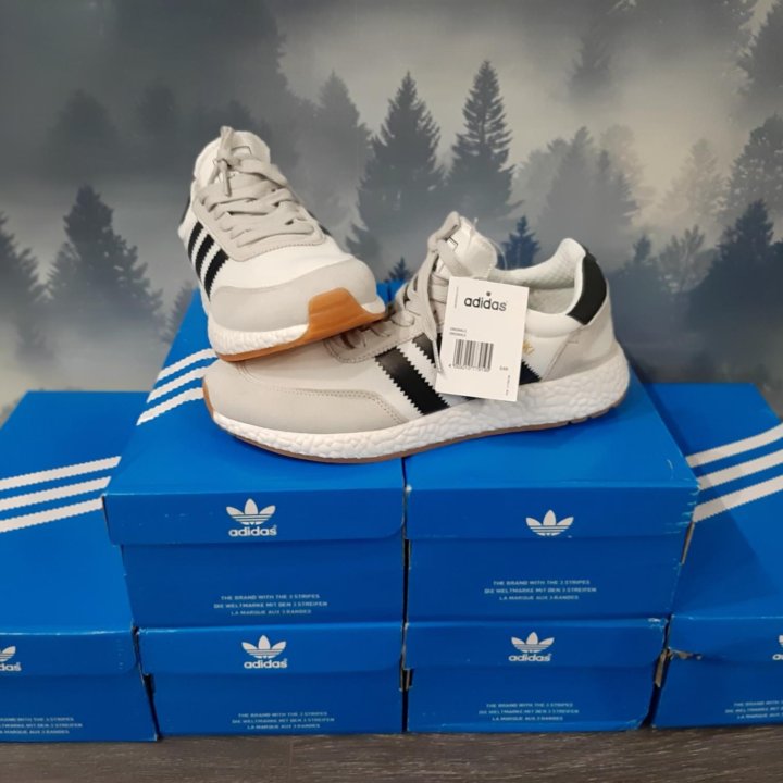 Мужские кроссовки Adidas Iniki