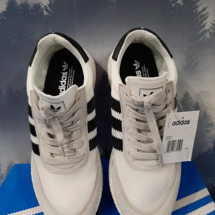 Мужские кроссовки Adidas Iniki