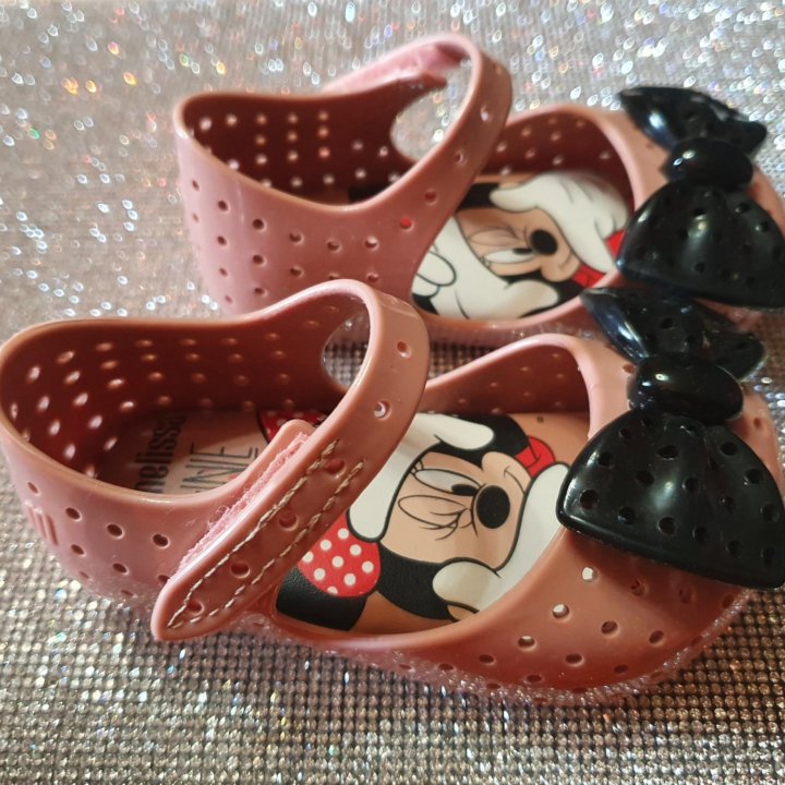 Туфли 32459 Mini Melissa Furadinha + Minnie mouse