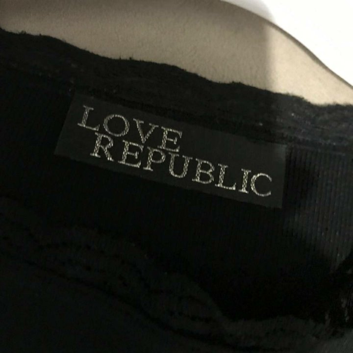 Платье чёрное Love Republic