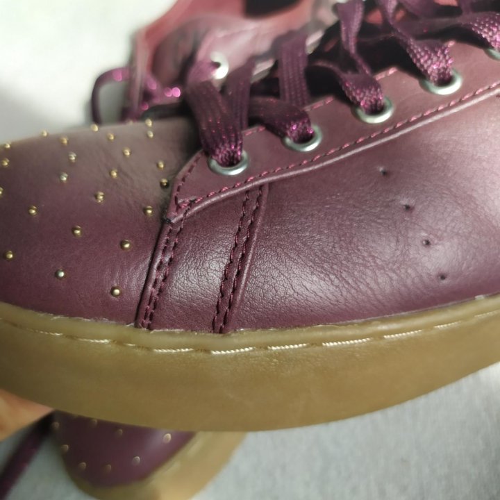 Новые ботинки