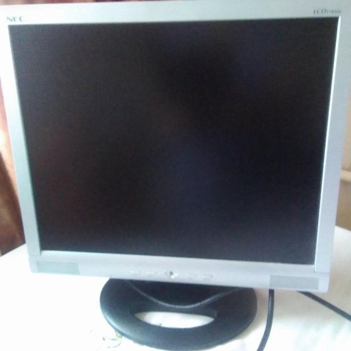 ЖК монитор NEC LCD1703M