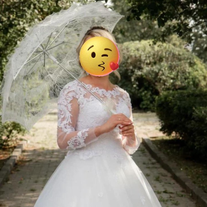 Свадебное платье