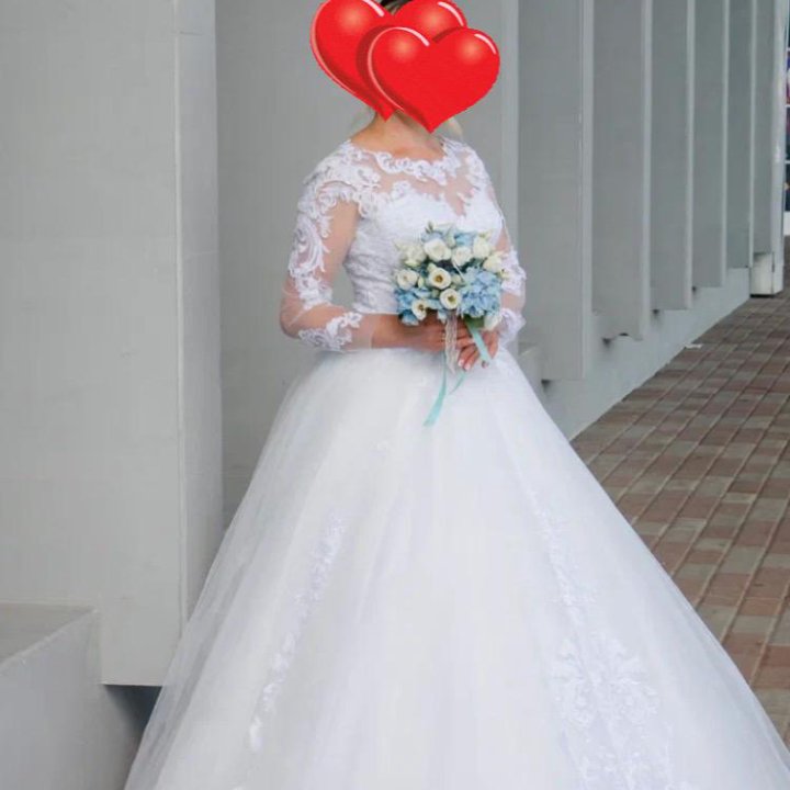 Свадебное платье