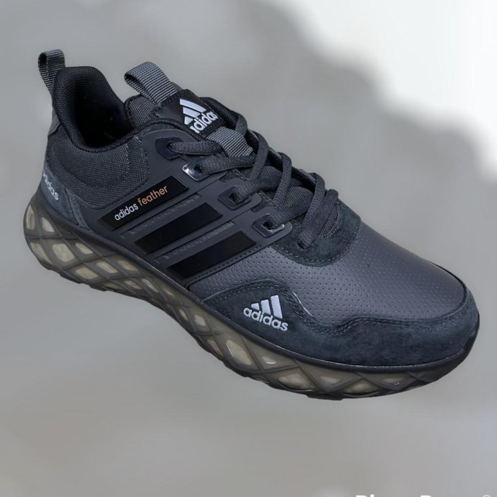 Кроссовки adidas