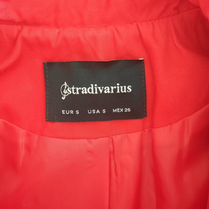 Продам новый плащ тренч фирмы Stradivarius