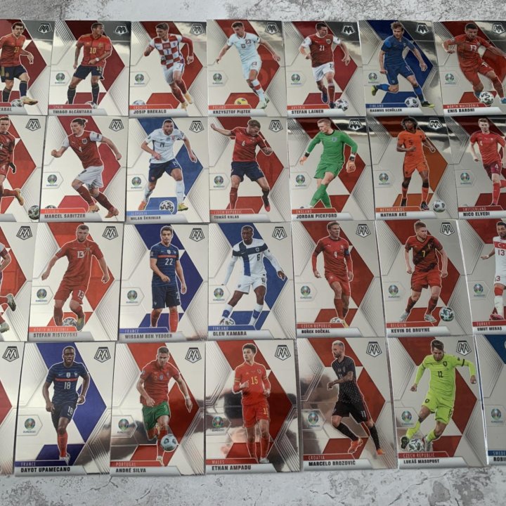 Карточки Panini Евро 2020 Mosaic