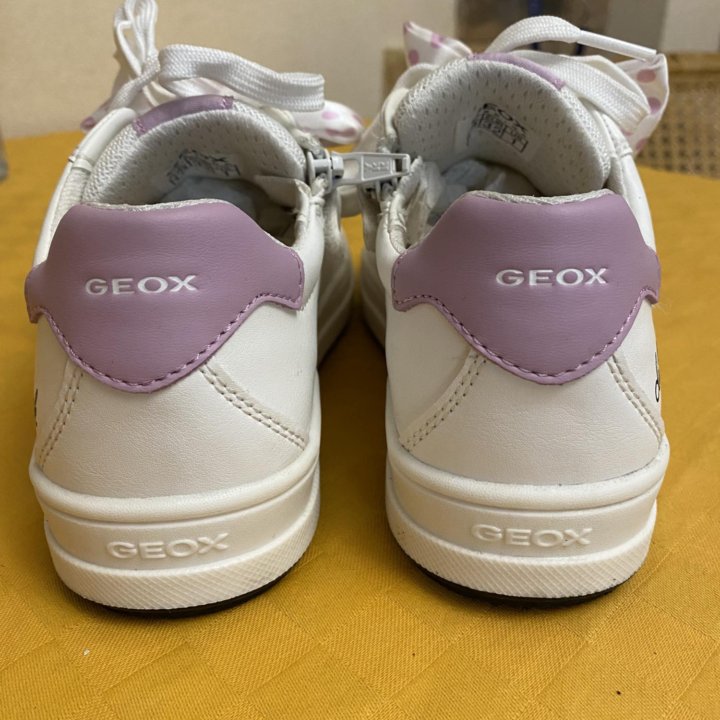 Geox р.32