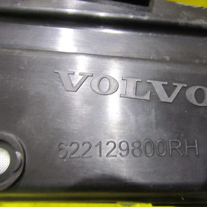 Подушка безопасности Volvo V40 2 (12-н.в)