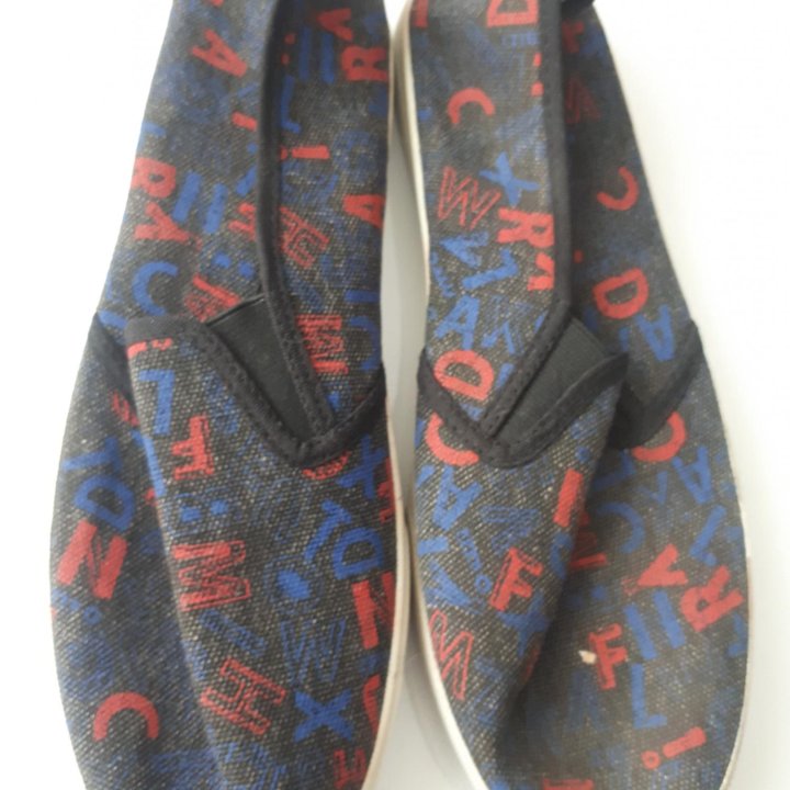 Обувь новая