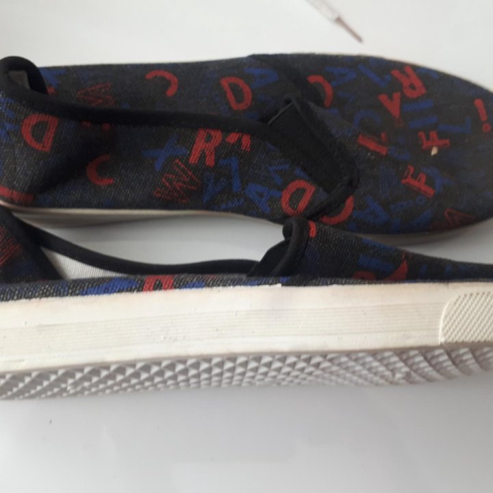 Обувь новая