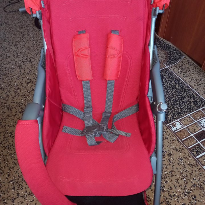 Продам коляску.