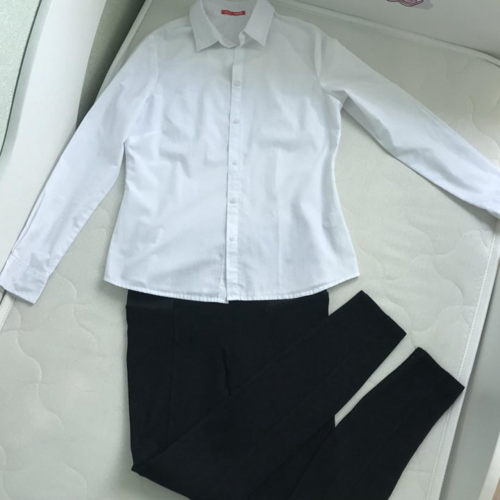 Школьная форма девочке рубашка чёрные брюки 164