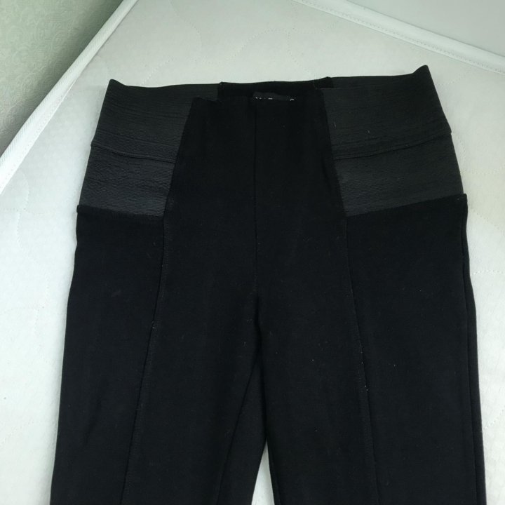 Школьная форма девочке рубашка чёрные брюки 164