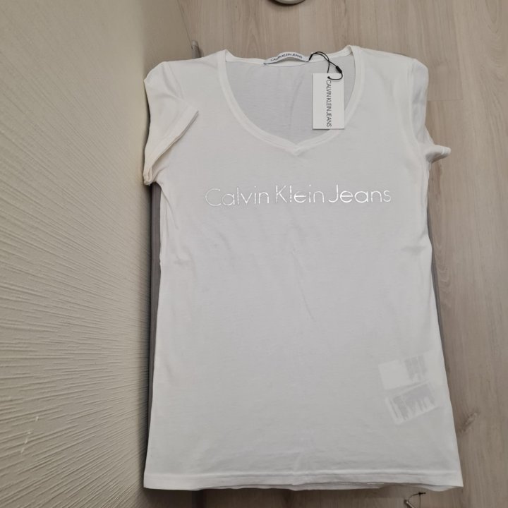 Футболка Calvin Klein Jeans новая