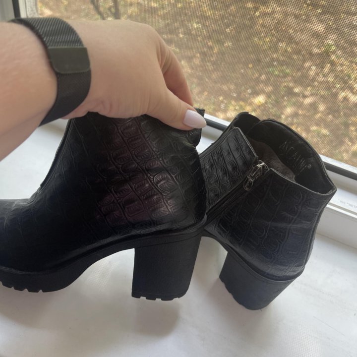 Полусапожки