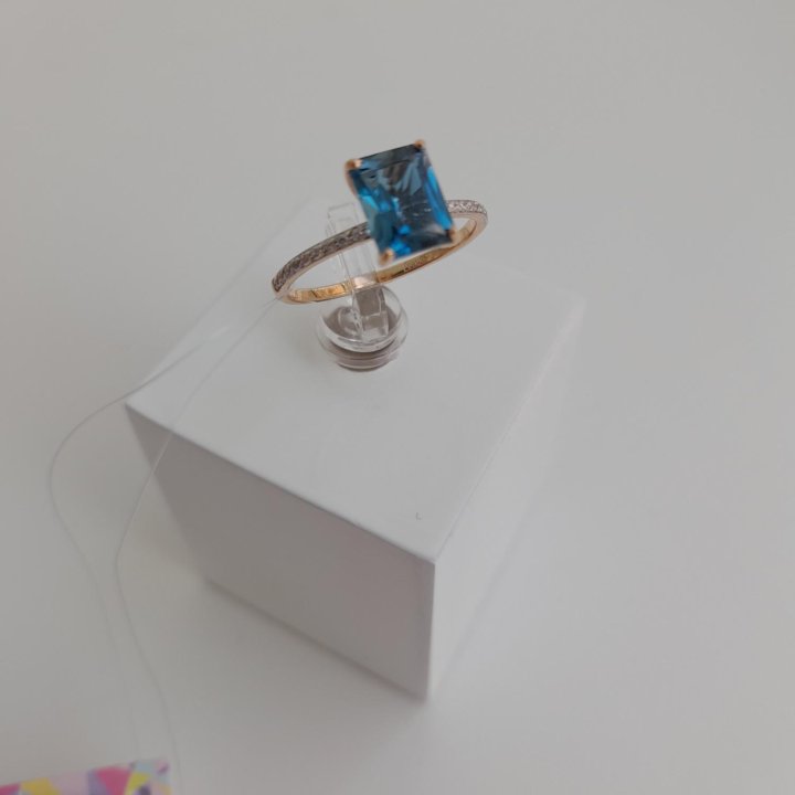 Золотое кольцо 585пр