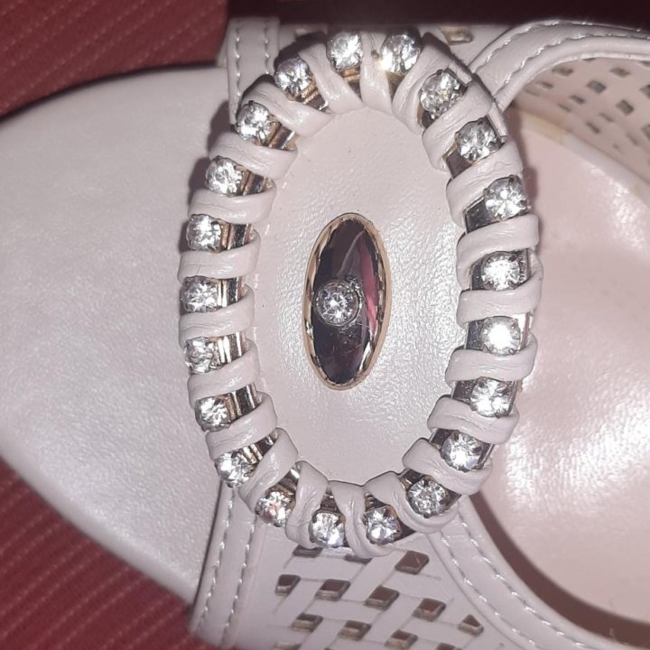 Туфли, босоножки