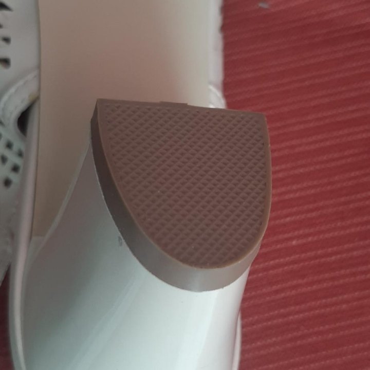 Туфли, босоножки