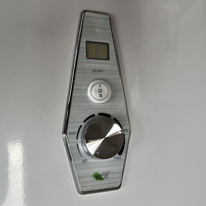 Водонагреватель Electrolux EWH 100