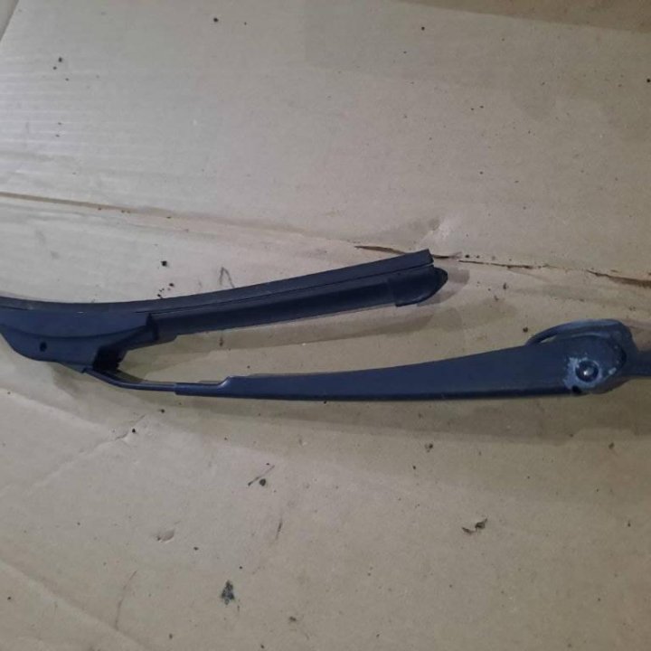 Поводок заднего дворника Mercedes C270 W203 2002 в Москве, цена 2 237 ...